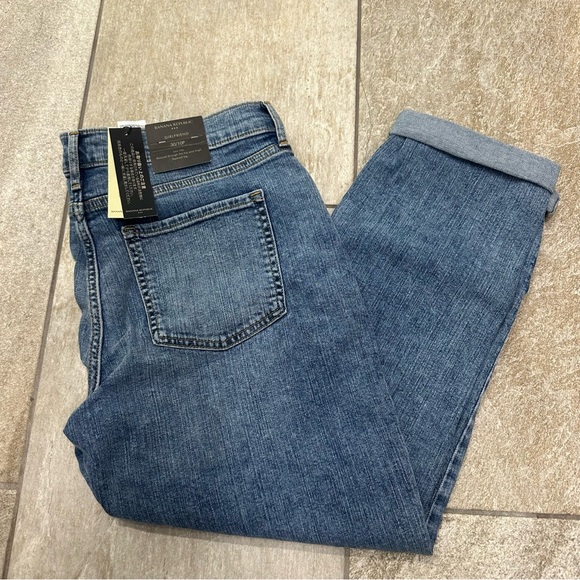 NWT Banana Republic Girlfriend Jean. Size 10 Petite - Picture 3 of 6